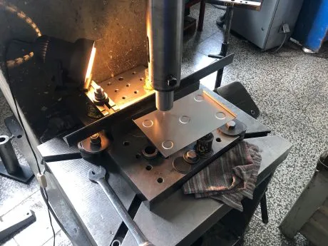 realizace - Lisování prolisů